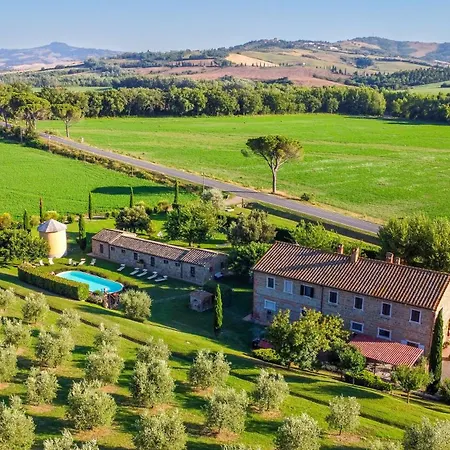 Palazzi Del Papa Pienza