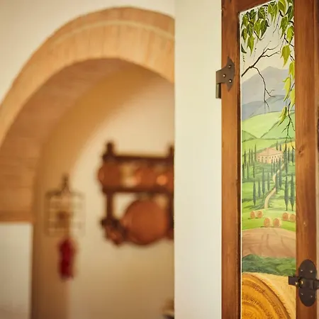 Palazzi Del Papa Pienza
