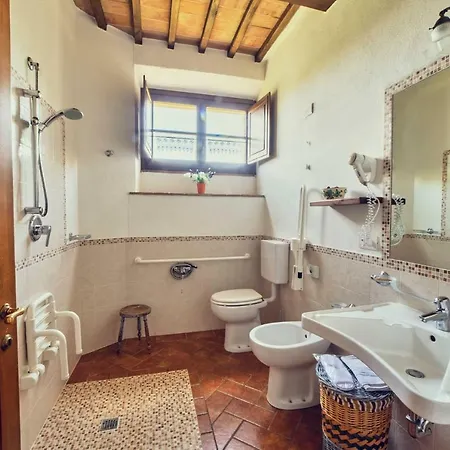 مزرعة للإقامة Palazzi Del Papa
