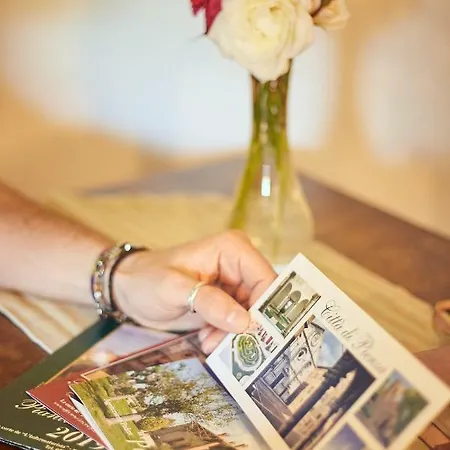 Palazzi Del Papa مزرعة للإقامة